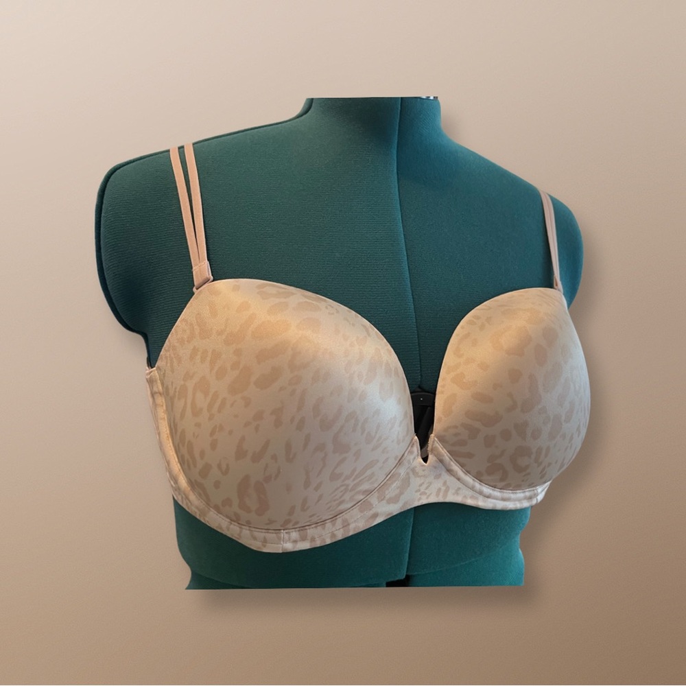 Victoria Secret tan, leopard-like pattern bra, multi strap options